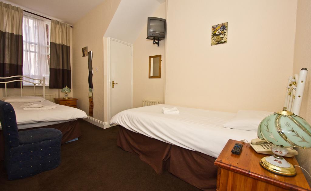 Bridge House Appartement Tullamore Kamer foto