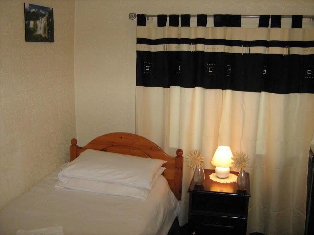 Bridge House Appartement Tullamore Kamer foto